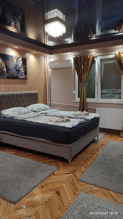 Iva Lux Apartman ザイェチャル エクステリア 写真